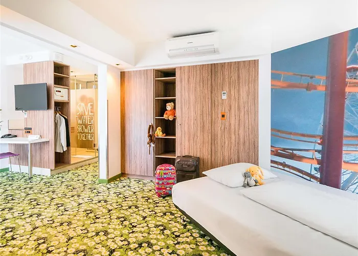 Ibis Styles 3*